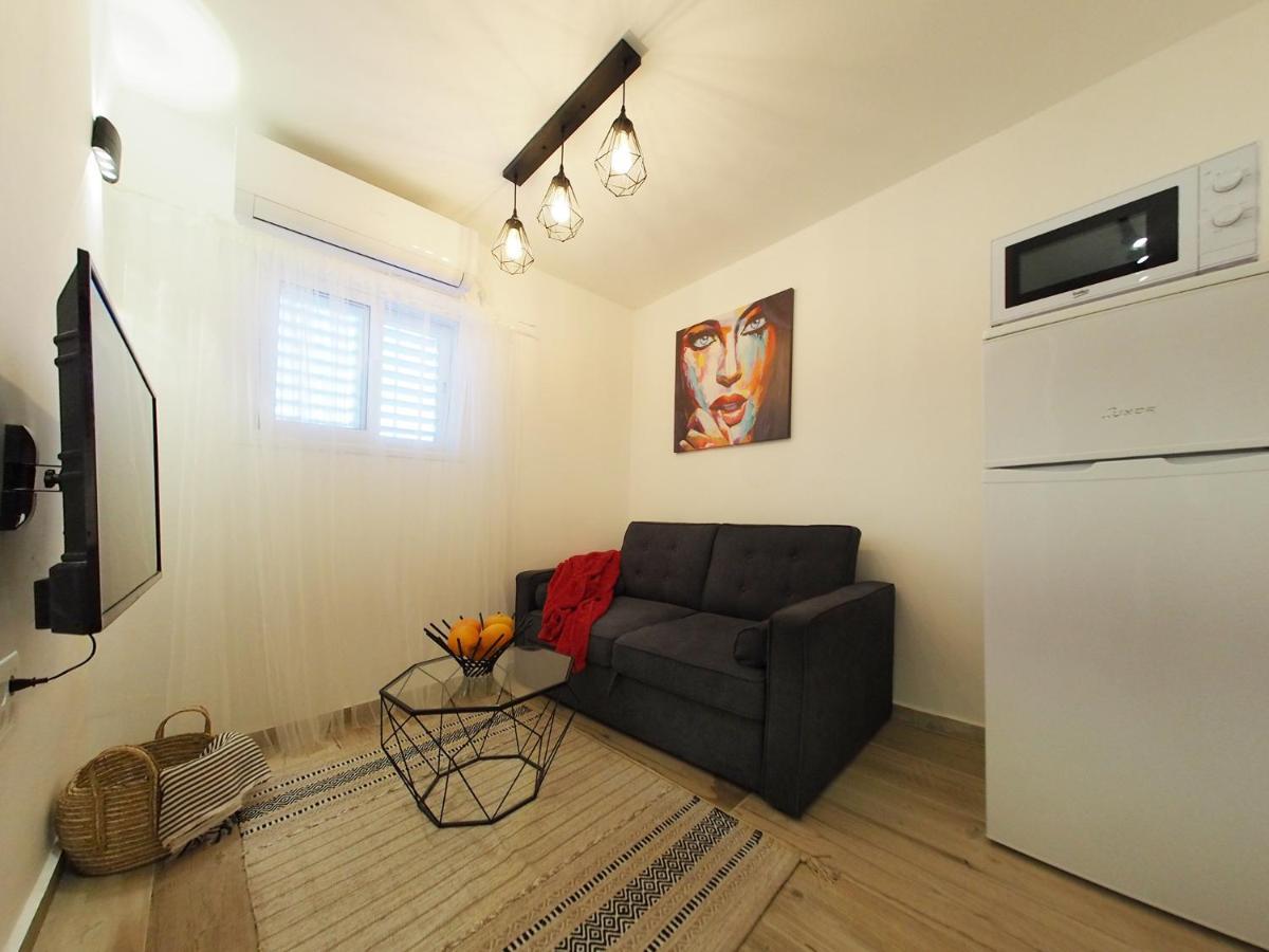 Studio Ariana And Patio Bat Yam Luaran gambar